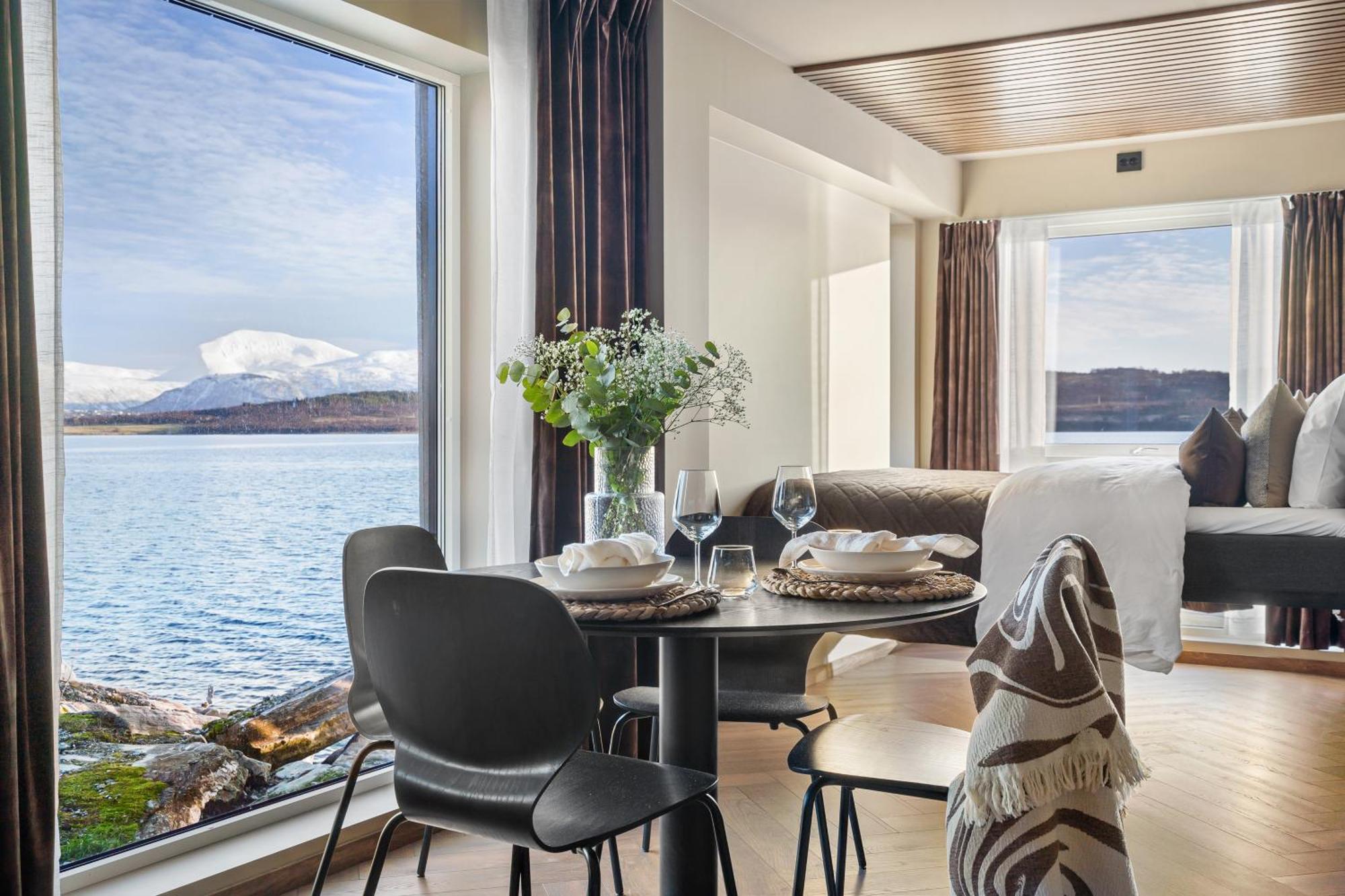 Ferienwohnung Steam Pier Kvaloya Exterior foto